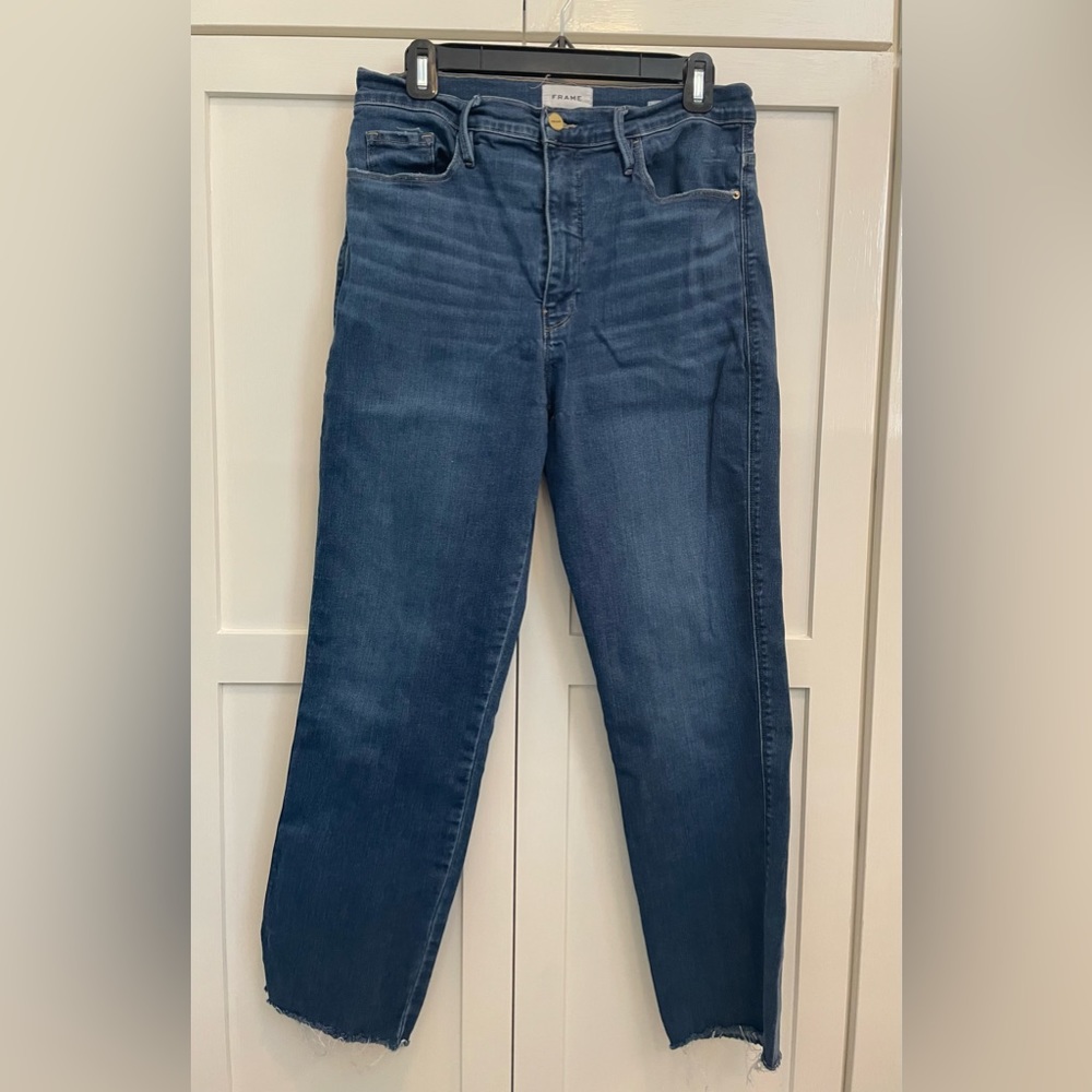 Frame Le Sylvie crop jeans with raw hem in a mid wash